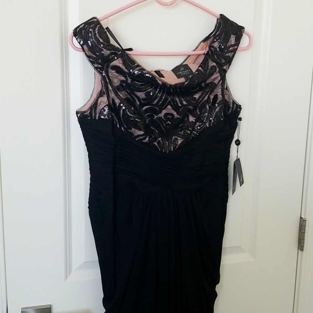 Adriana Papell long dress size 8P
